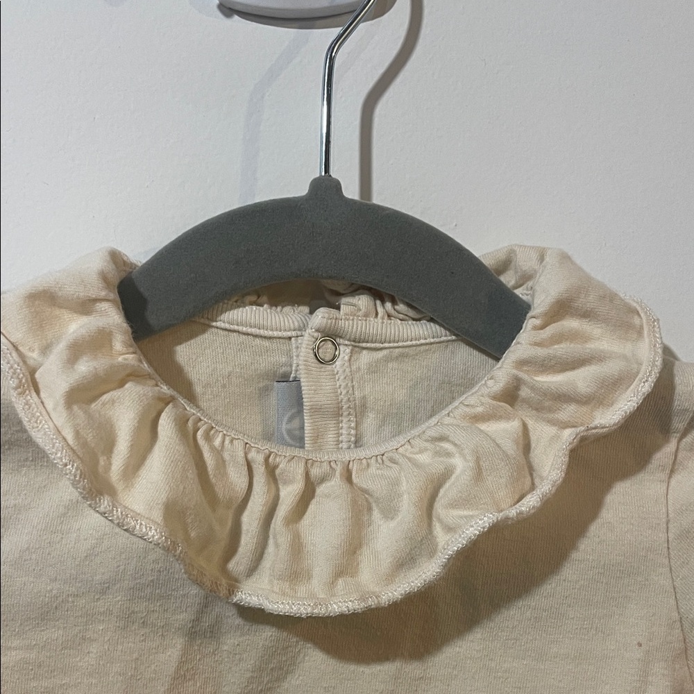 Petite Bateau Cream Ruffled Long Sleeve 12 Months - Picture 2 of 5
